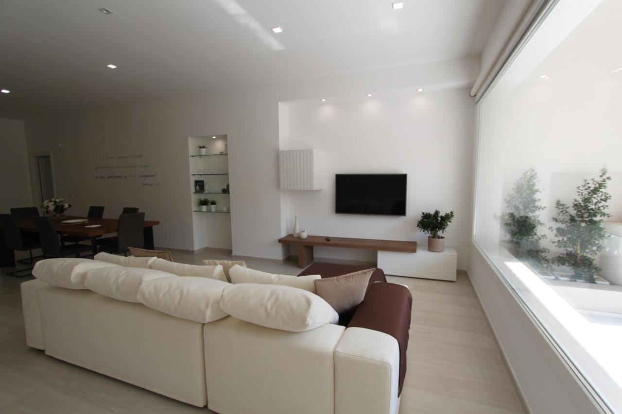 Bed and Breakfast Ledwars Taviano  Exterior foto
